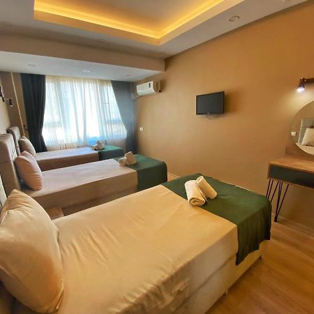 Ulubat Castle Hotel Истанбул Екстериор снимка