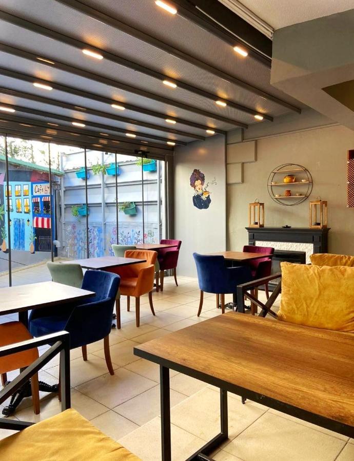 Ulubat Castle Hotel Истанбул Екстериор снимка